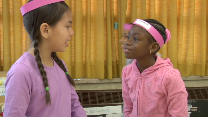 Image of students from the "Junior Extended French – Grades 4 and 5" video