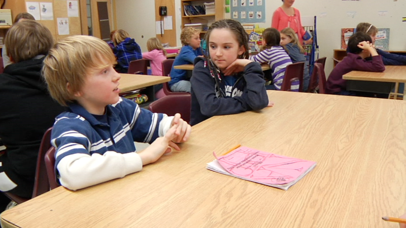 Image of students from the "Junior Intensive French – Grade 5; Intermediate Post Intensive French – Grade 8" video